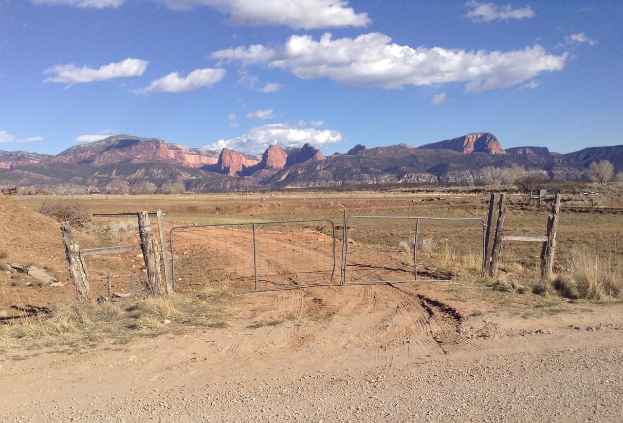 Harmony Belle At Kolob Canyon Bed & Breakfast New Harmony Eksteriør bilde